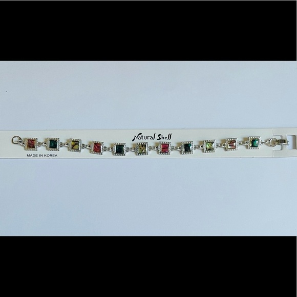 👋 3/$15 FASHION JEWELRY SQUARE SHAPED BRACELET - Picture 2 of 3